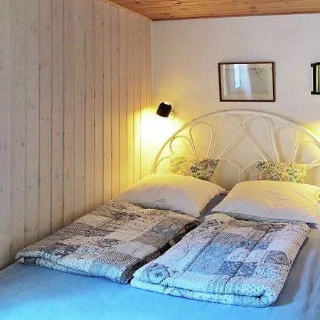 Two-bedroom Holiday In Vaeggerlose 37