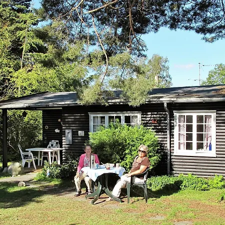 Two-bedroom Holiday In Vaeggerlose 37 Bøtø By